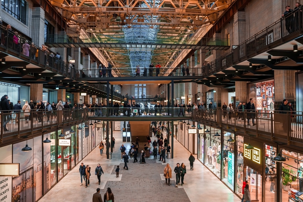 Retail & Consumer Packaged Goods